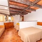 Oda ve Kahvaltı Casa Giuliana 3*